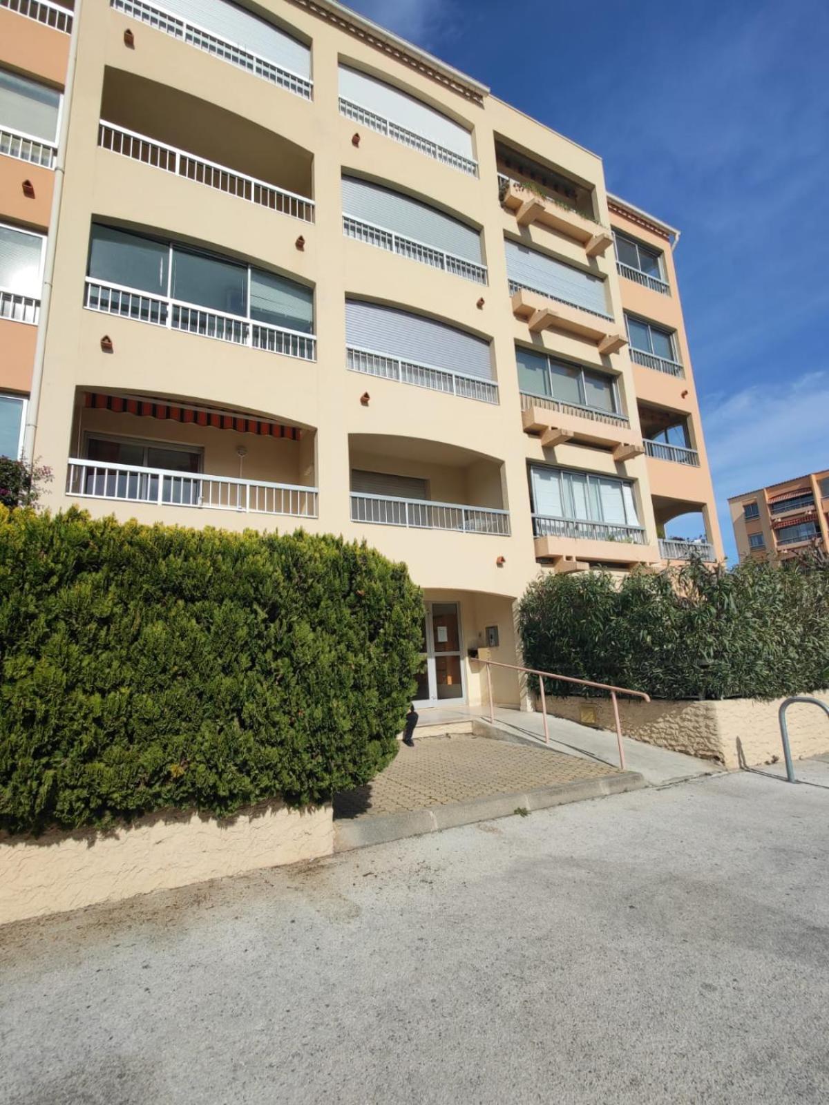 Saint-Mandrier-Sur-Mer Rsd Les Cometes Екстериор снимка